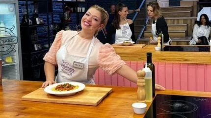 Si mi abuela me reconociera y me viera en la tele seguramente estaría feliz, dijo, emocionada.