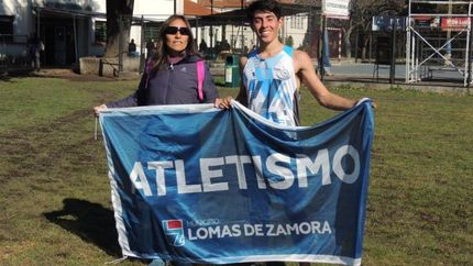 Di Stefano representa a Lomas en el equipo de atletismo.