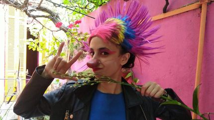 Agostina Lotito en una pasaya rockera.