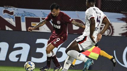 Lanús supera a San Lorenzo en los choques de los últimos 25 años.