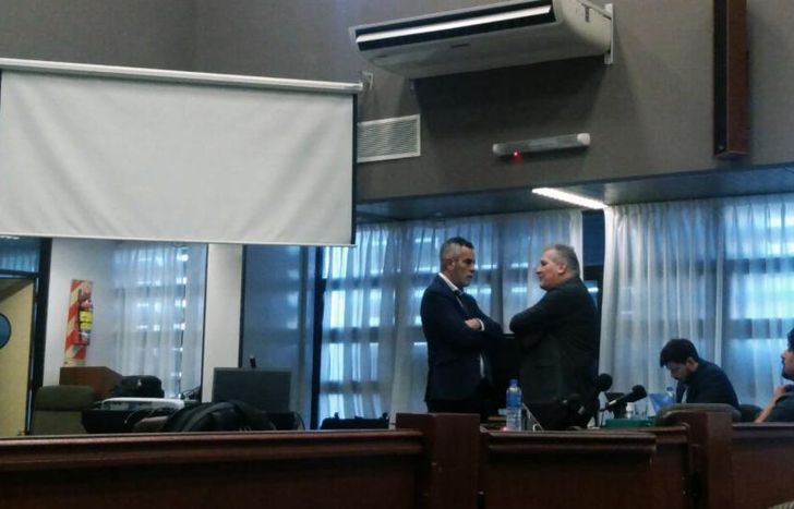 El juicio continuará el lunes próximo.