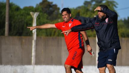 Szeszurak afila el equipo para el debut.