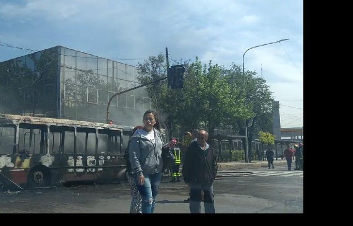 La unidad quedó totalmente calcinada.