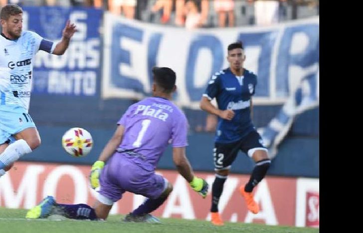 Di Lorenzo se mostró a favor de la presencia de hinchas visitantes en las cancha del ascenso.