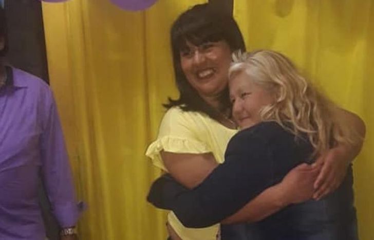 Madre e hija juntas en esta cruzada solidaria que mejorará la calidad de vida de Gisela.