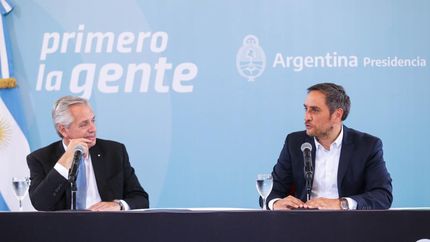 Presentó el programa Edificios Públicos Sostenibles junto a Cabandié.