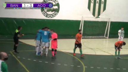 Banfield perdió en su debut como local ante 17 de Agosto.