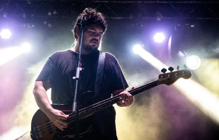 Damas Gratis, Guasones, El Mató y Las Pelotas se presentan gratis en La Plata este sábado.