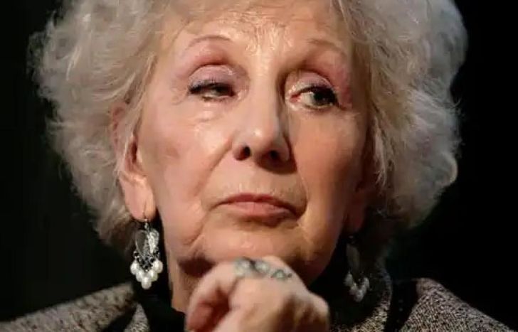 Estela de Carlotto dijo que el paro va a servir para que el mundo sepa que el pueblo argentino no está callado.