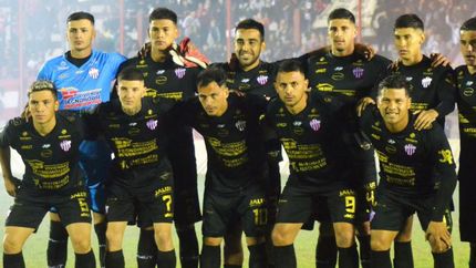 Talleres no pudo con San Carlos y quedó eliminado. Talleres no pudo con San Carlos y quedó eliminado.