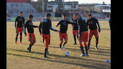 un nuevo amistoso para brown de adrogue