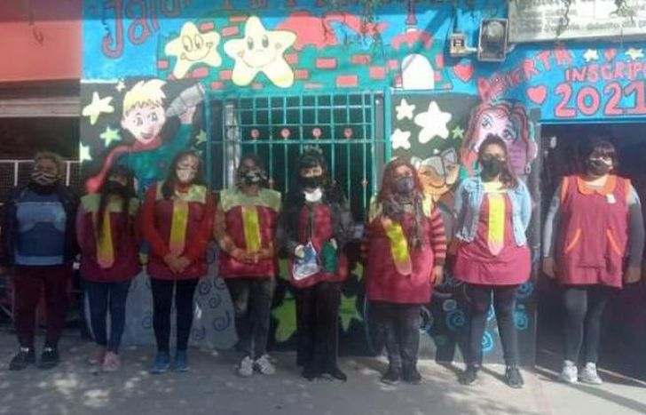 El grupo de docentes y directivos, un orgullo para la educación.