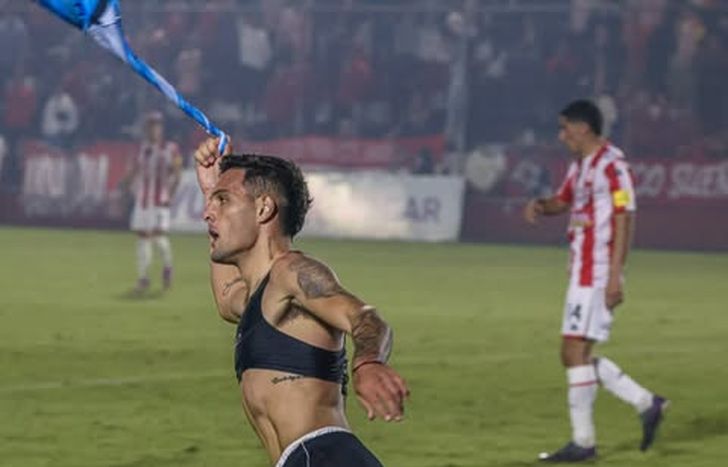 Marcos Echeverría le dio una victoria agónica a Temperley.
