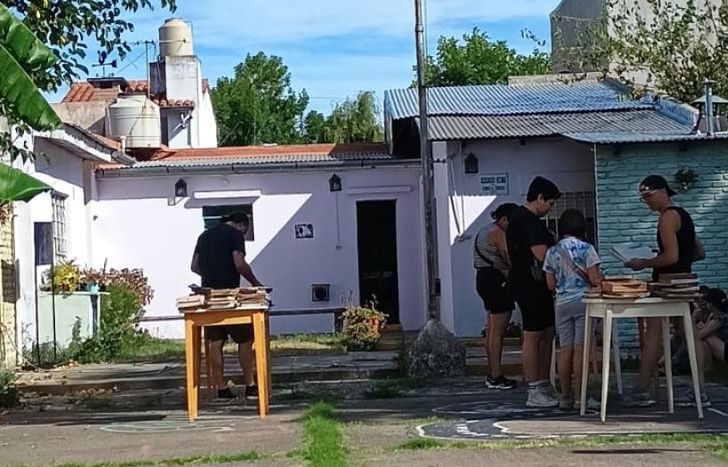 Todos los segundos sábados de cada mes en Miguel Cané 967, Lomas.