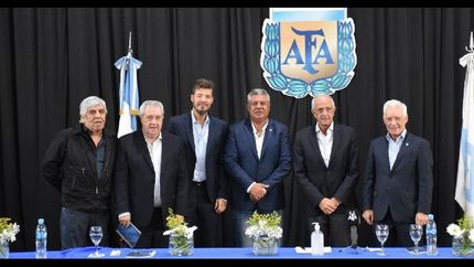 ¿que piensan jugadores y dirigentes de la region sobre que la afa pague los salarios? ¿que piensan jugadores y dirigentes de la region sobre que la afa pague los salarios?