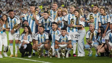 Fiesta en el Monumental. Fiesta en el Monumental.