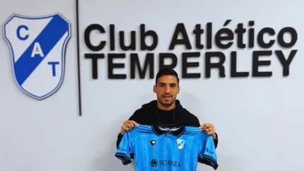 Alejandro Melo ya firmó contrato con Temperley.
