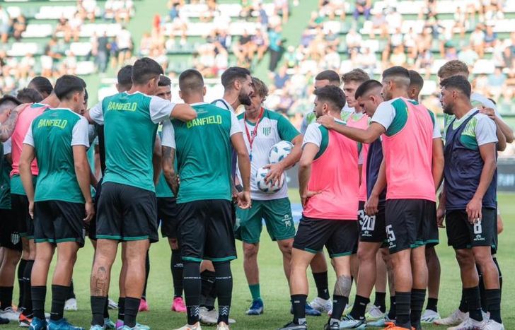 Banfield tiene cita en Mendoza.