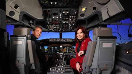 Sergio Massa y Cristina Kirchner compartieron acto por Aerolíneas Argentinas y dispararon contra el FMI.