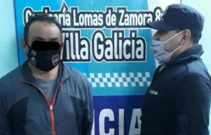 Actuaba solo a bordo de su auto en el que llevaba una escalera.