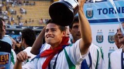 Hace una década, James se despedía de Banfield