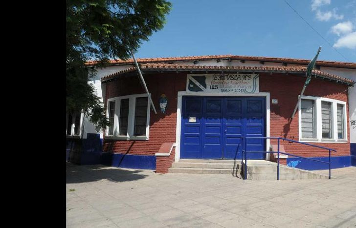 muchas escuelas dejaron de pagar por un sistema de seguridad privado.