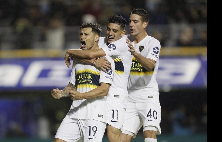 Zárate festeja el 2-0, que fue determinante en el desarrollo.