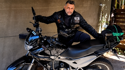 Carlos Coronel fue asesinado por motochorros en la Ruta Nacional 3. Carlos Coronel fue asesinado por motochorros en la Ruta Nacional 3.