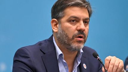 Carlos Bianco anticipó que la provincia de Buenos Aires arrancará el 2025 en emergencia económica.