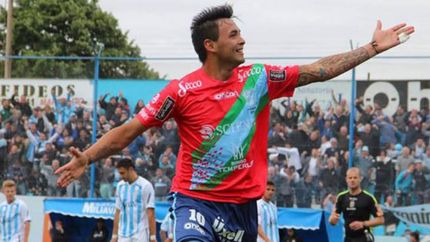 López quiere se el animal del gol de Temperley. López quiere se el animal del gol de Temperley.