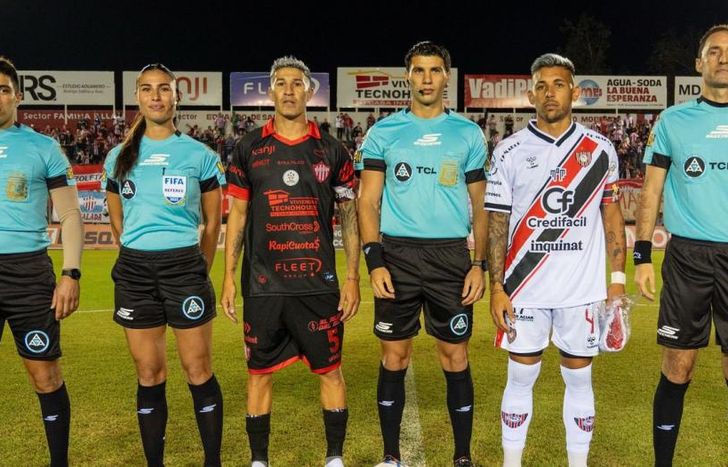 Duelo de necesitados en Escalada.