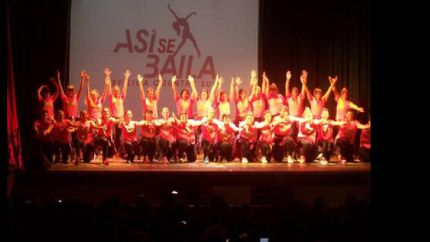 asi se baila, este domingo en llavallol asi se baila, este domingo en llavallol