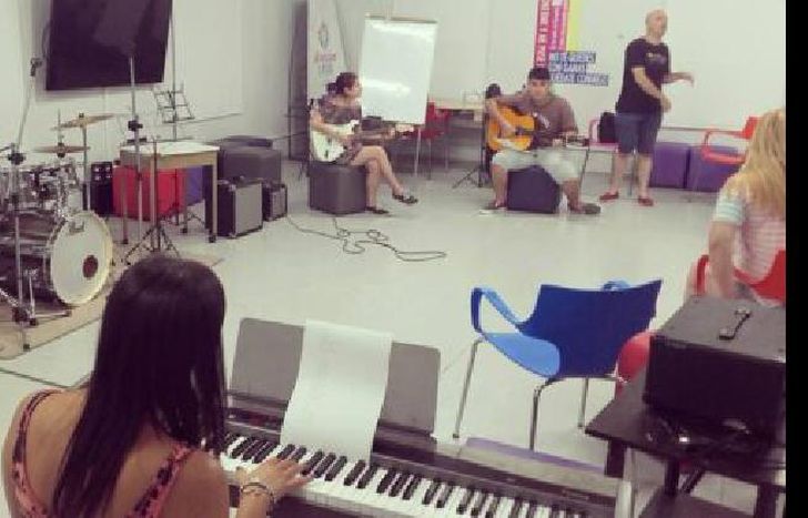 es gratuito y en formato virtual.