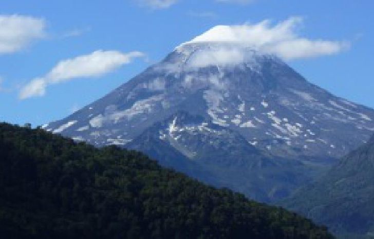 Volcán Lanín (foto archivo)