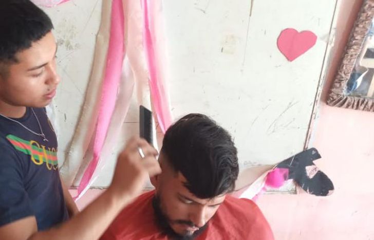 Barbería será uno de los cursos que arrancarán en abril.