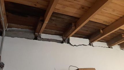 Los daños en la casa que dejó la explosión.