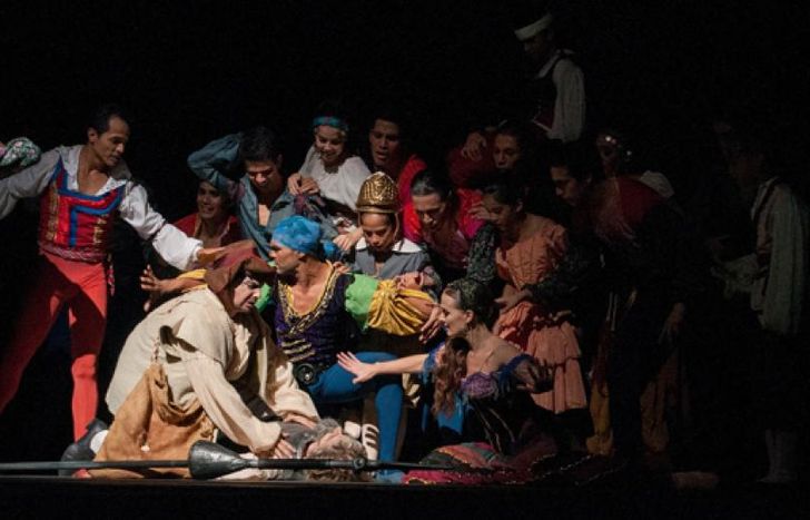 El teatro celebra su día.