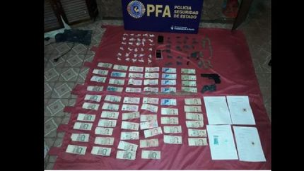 incautaron dinero en efectivo y drogas.