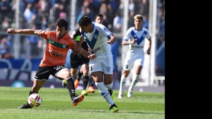 banfield acaricio el triunfo y una distraccion lo amargo en el final