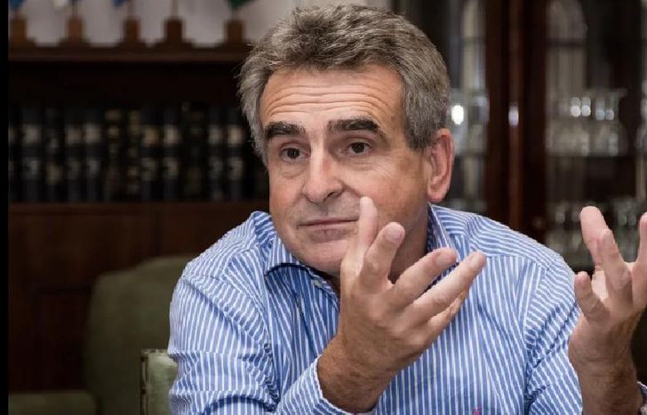 Hay que dejar atrás estos cuatro años oprobiosos para el conjunto del pueblo argentino, dijo Rossi.