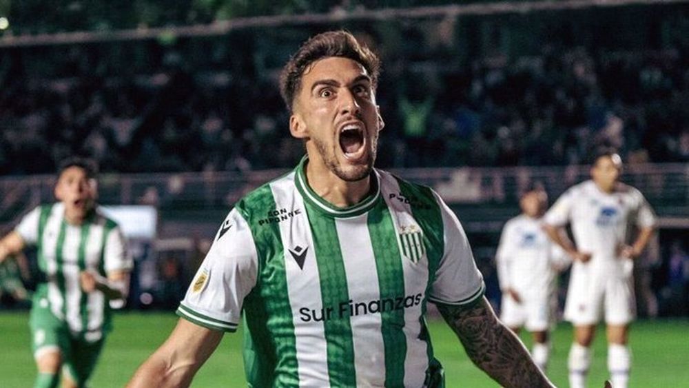 Mauro Méndez muy cerca de dejar Banfield para jugar en México. Mauro Méndez muy cerca de dejar Banfield para jugar en México.