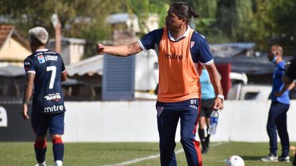 Salomón sufrió su primera derrota como DT del Milrayitas.