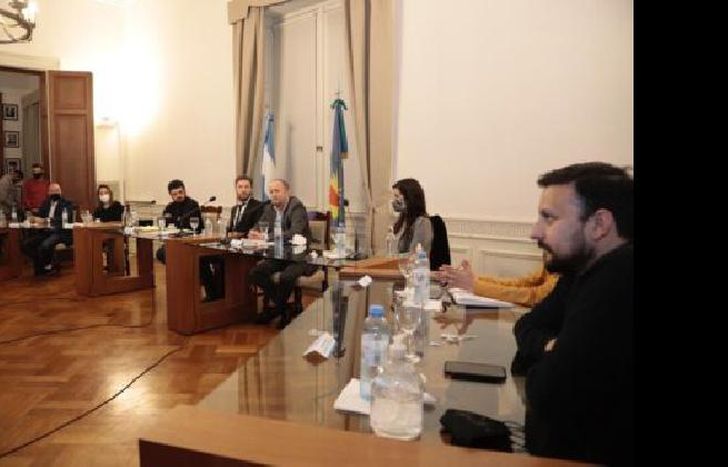 “En pandemia, en un país y en una Provincia que recibimos arrasados en diciembre, hoy queda clarísimo que la respuesta es la solidaridad y la organización”, destacó Martín.