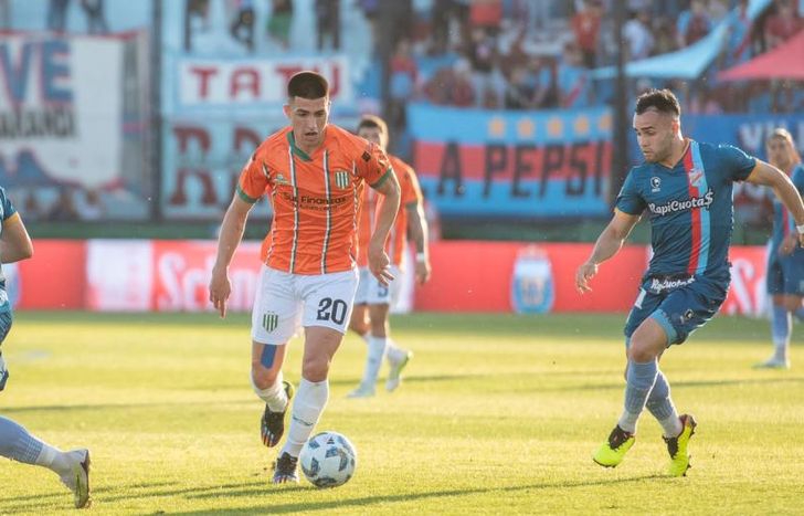 Rodríguez ataca en campo rival.