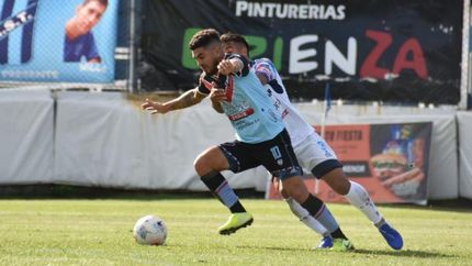 Sproat se le escapa a la marca de Quiroz.