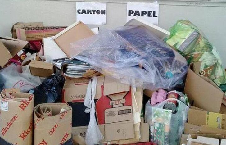 Cada sector estará señalizado para dejar las donaciones el material para reciclar.