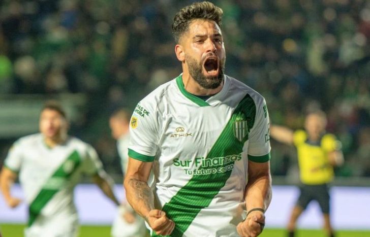 Giménez lleva 10 de los 25 goles de Banfield en el año.