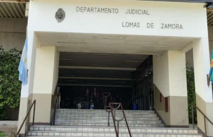 El Tribunal Oral en lo Criminal (TOC) 9 de Lomas juzgará al procesado.