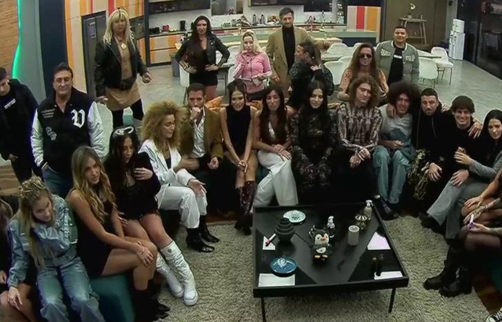 Todos los participantes en la casa de Gran Hermano.