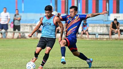 Brown de Adrogué se midió con Deportivo Español.